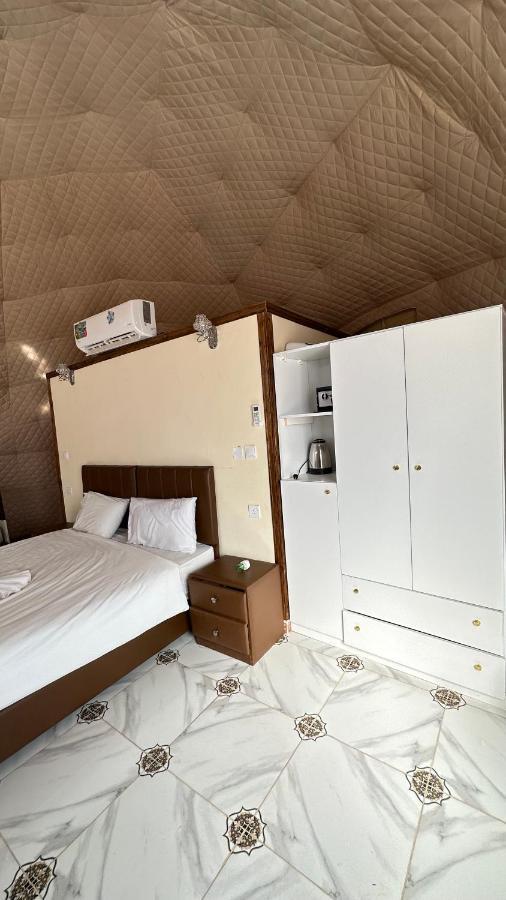 Wadi Rum Camp Ngoại thất bức ảnh
