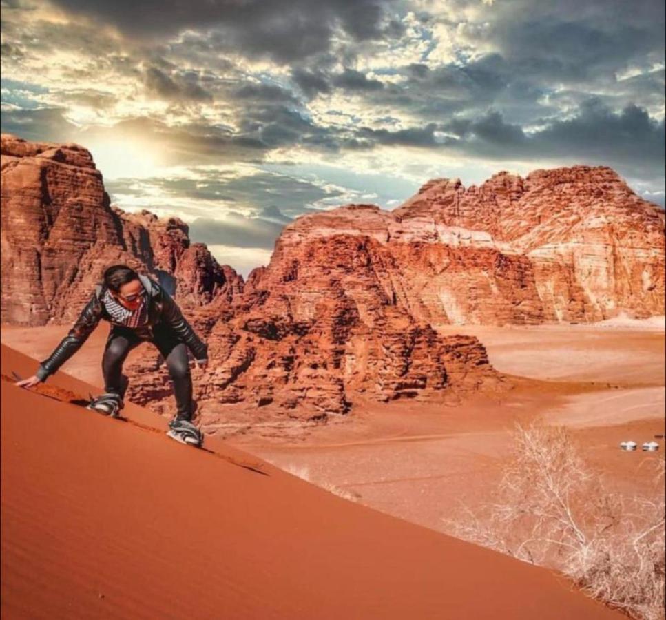 Wadi Rum Camp Ngoại thất bức ảnh